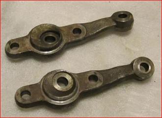 Cliquez sur l'image pour la voir en taille réelle 

Nom : 		steering knuckles.JPG 
Affichages :	225 
Taille :		26,3 Ko 
ID : 			264017