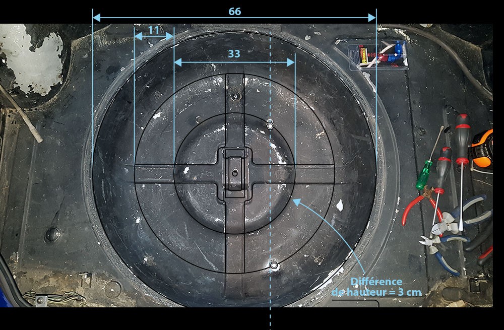 Cliquez sur l'image pour la voir en taille réelle 

Nom : 		emplacement roue de secours bd + cotes.jpg 
Affichages :	182 
Taille :		203,2 Ko 
ID : 			272437