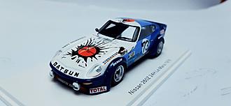 Cliquez sur l'image pour la voir en taille réelle 

Nom : 		miniat-240z-24h-1975-1-43spark-3.jpg 
Affichages :	245 
Taille :		240,3 Ko 
ID : 			302531